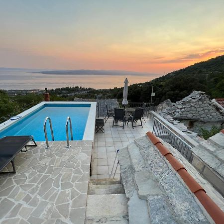Villa Kristina - Ferienhaus Baska Voda - Topici, Private Outdoor Swimmingpool, Wifi Exteriör bild
